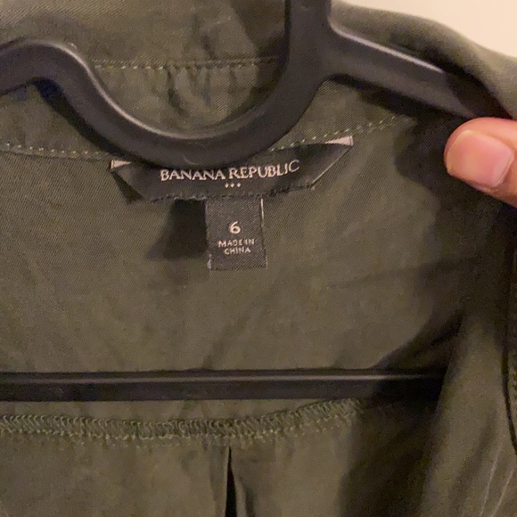 Banana Republic Classy Romper. Used only once. - Picture 2 of 3